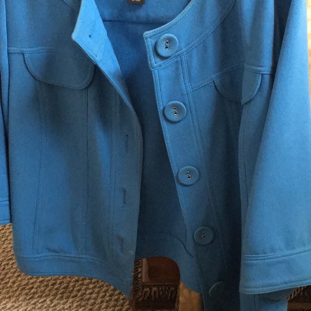 Jacket - Picture 3 of 3